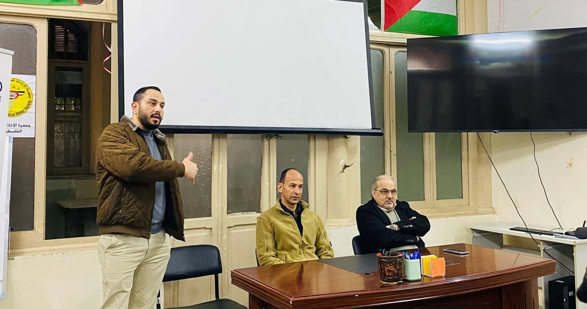 ندوة حوارية في نابلس حول الاستيطان